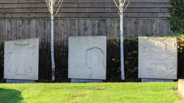 Bobby Robson Memorial Garden – Graeme Mitcheson (2011)